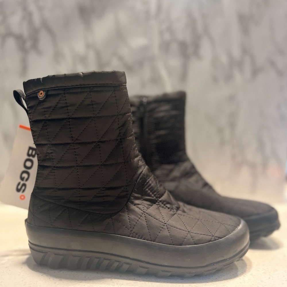 BOGS WOMEN'S SNOWDAY II MID WORK BOOTS - SOFT TOE NWT
